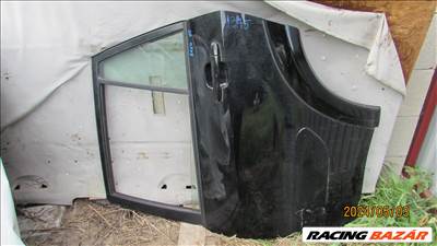 Toyota Rav 4 jobb hátsó ajtó komplett 2005