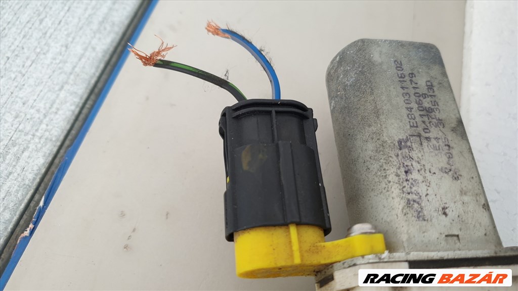 507339 Mini Cooper R50, R51, R53, 2004, Jobb Első Ablakemelő Szerkezet Motorral 8. kép