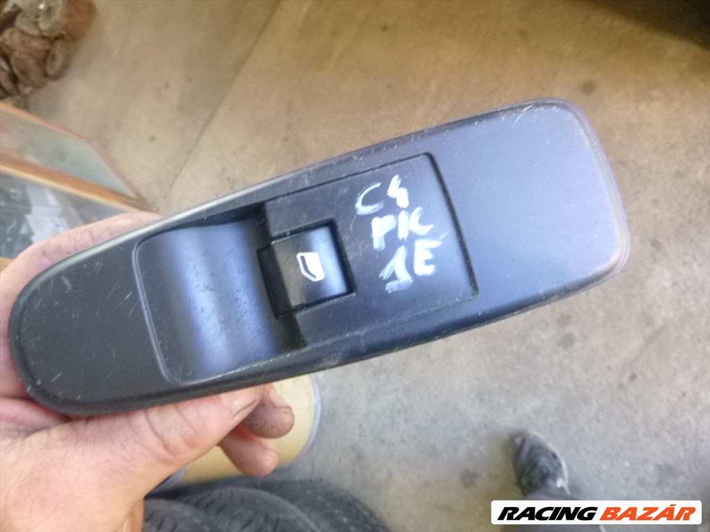 Citroën C4 Picasso I 2006 JOBB ELSŐ ablakemelő kapcsoló ( 4 PIN) 96590662xt 7. kép