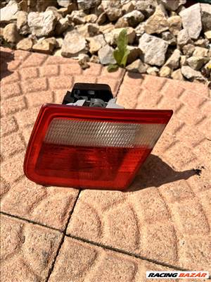 BMW E46 Touring jobb hátsó (belső) lámpa 63218368760