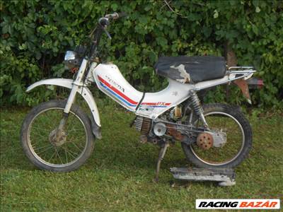 HONDA PX 50 OLDTIMER ,LEROBBANT ÁLLAPOTBAN,ALKATRÉSZNEK OLCSÓN