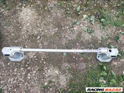 Subaru Legacy V hátsó lökhárító merevítő 