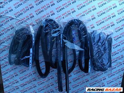 Hyundai H-1 Starex első ajtó gumikéder bal és jobboldali. 