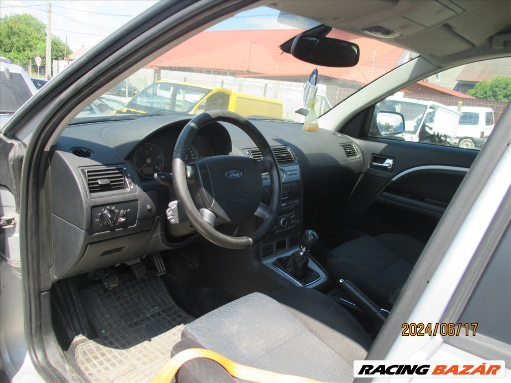 Ford Mondeo Mk3 bontott alkatrészei 5. kép