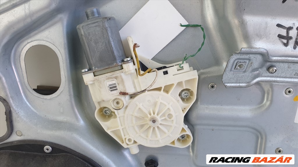 507319 Ford Focus 2, 2008, Jobb Első Ablakemelő Szerkezet Motorral, 984700-202 3. kép