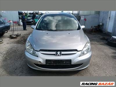 Peugeot 307 Fényszóró Bal "133157"