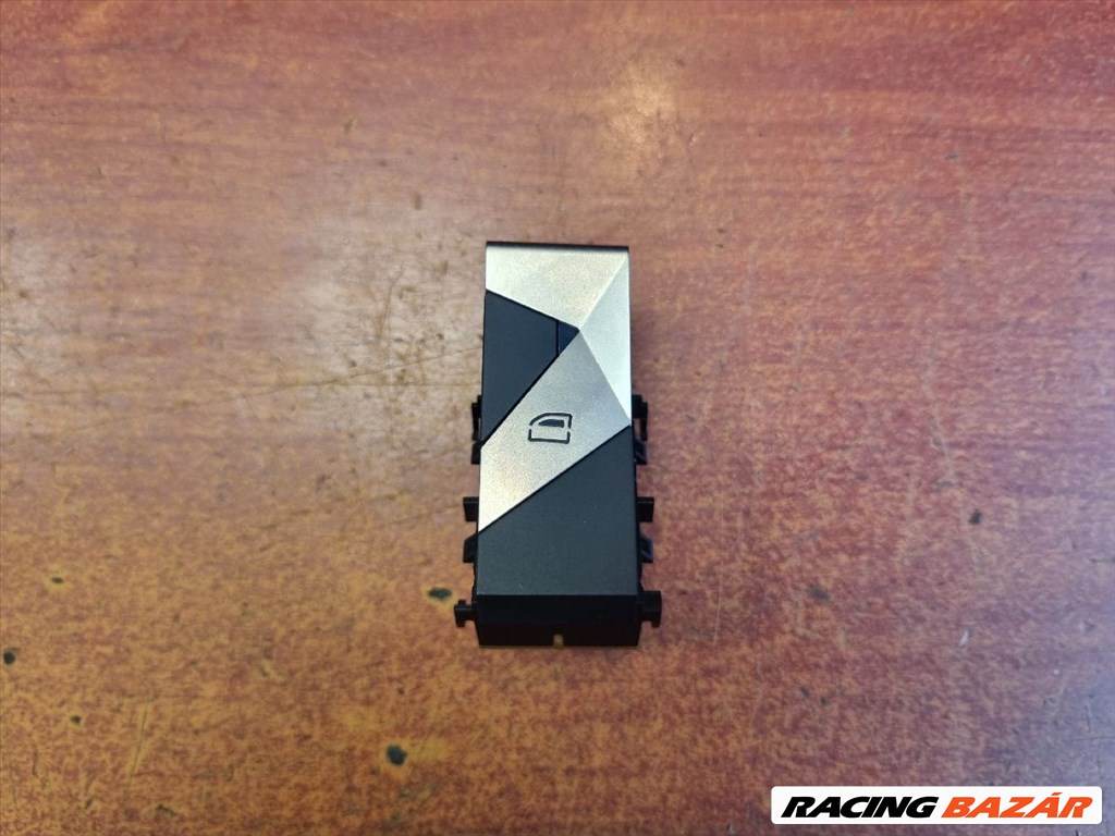 DS DS 7 Jobb hátsó Ablakemelő Kapcsoló 1. kép