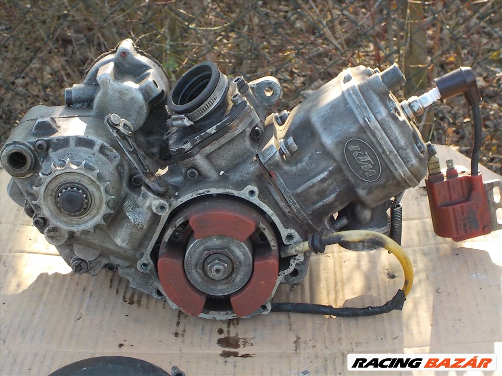 KTM 50130006200 TIPUSÚ HIBÁS MOTORBLOKK,CSAK EGYBEN ELADÓ 9. kép