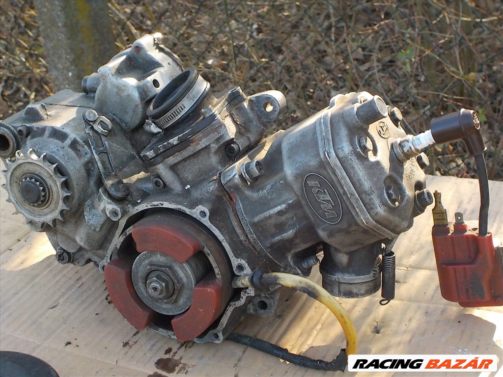 KTM 50130006200 TIPUSÚ HIBÁS MOTORBLOKK,CSAK EGYBEN ELADÓ 12. kép