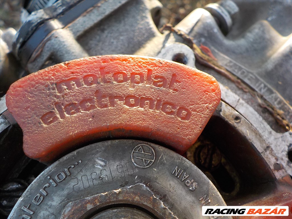 KTM 50130006200 TIPUSÚ HIBÁS MOTORBLOKK,CSAK EGYBEN ELADÓ 20. kép
