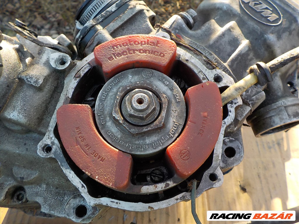 KTM 50130006200 TIPUSÚ HIBÁS MOTORBLOKK,CSAK EGYBEN ELADÓ 22. kép