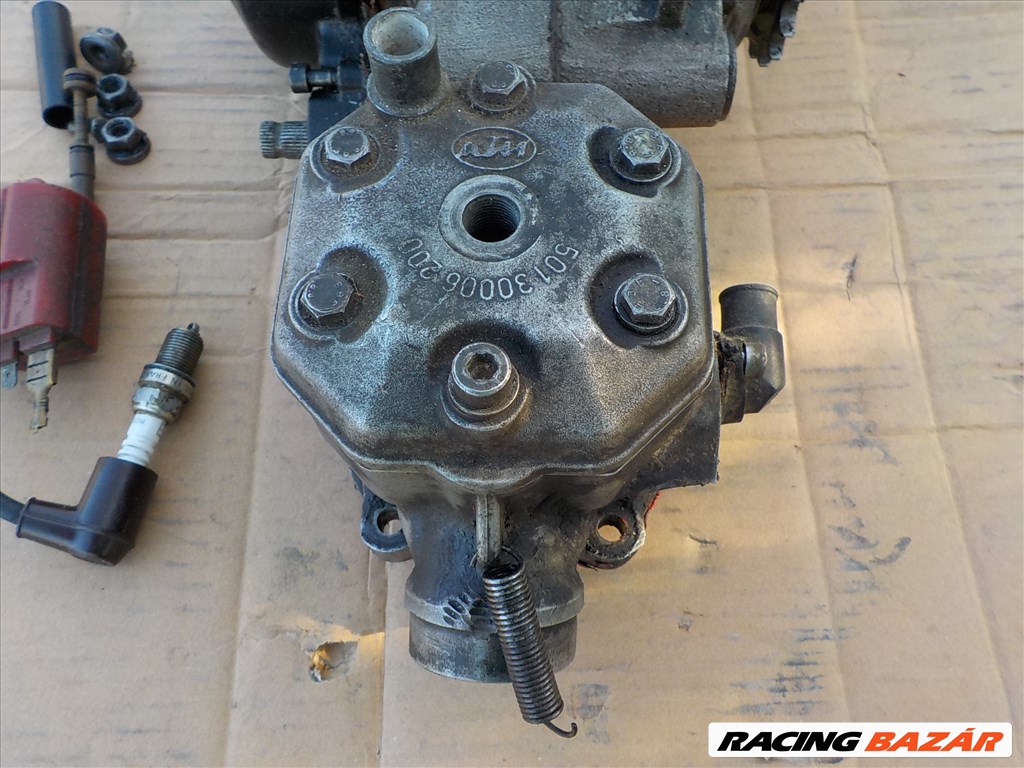 KTM 50130006200 TIPUSÚ HIBÁS MOTORBLOKK,CSAK EGYBEN ELADÓ 45. kép
