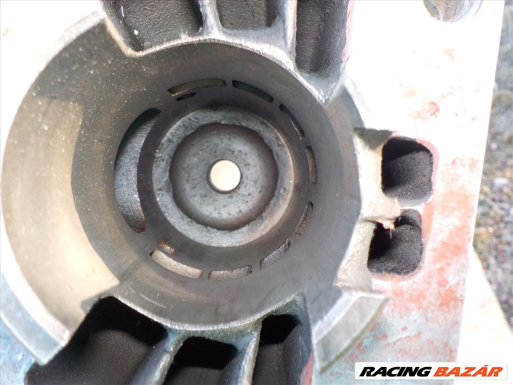 KTM 50130006200 TIPUSÚ HIBÁS MOTORBLOKK,CSAK EGYBEN ELADÓ 59. kép
