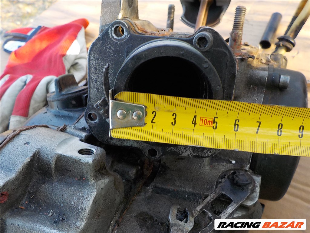 KTM 50130006200 TIPUSÚ HIBÁS MOTORBLOKK,CSAK EGYBEN ELADÓ 70. kép