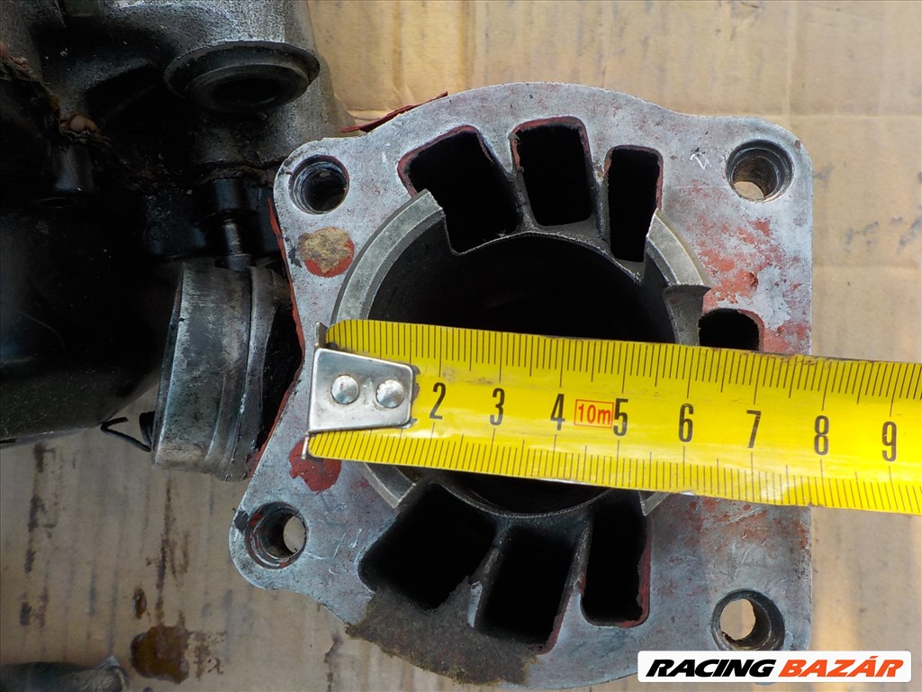 KTM 50130006200 TIPUSÚ HIBÁS MOTORBLOKK,CSAK EGYBEN ELADÓ 71. kép