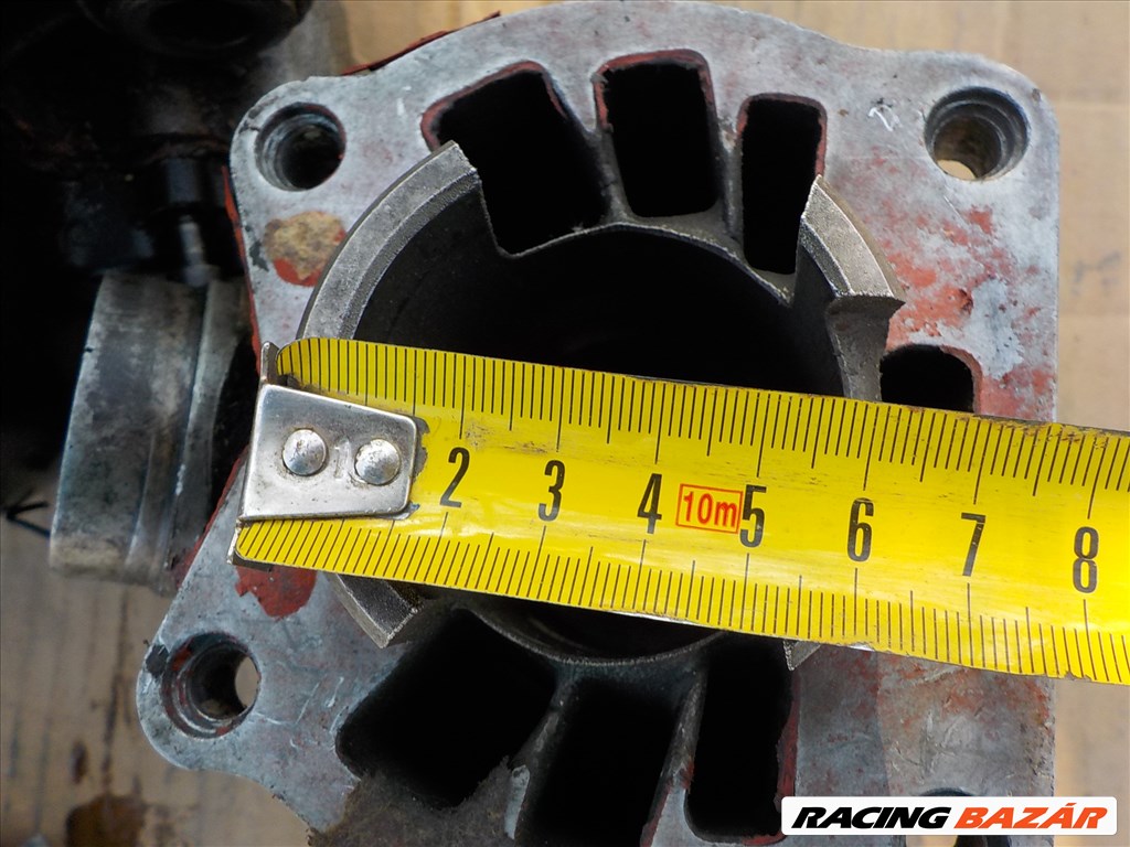 KTM 50130006200 TIPUSÚ HIBÁS MOTORBLOKK,CSAK EGYBEN ELADÓ 72. kép