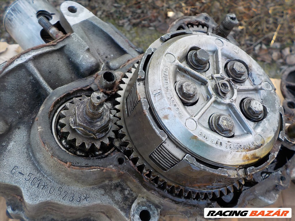 KTM 50130006200 TIPUSÚ HIBÁS MOTORBLOKK,CSAK EGYBEN ELADÓ 87. kép