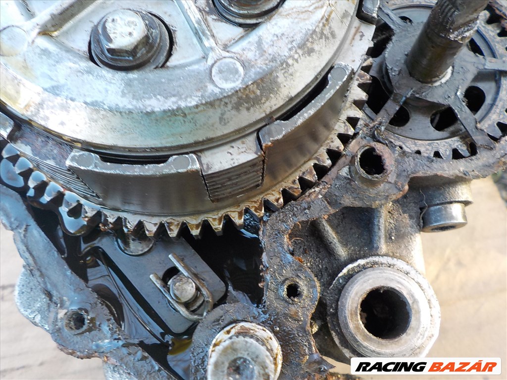 KTM 50130006200 TIPUSÚ HIBÁS MOTORBLOKK,CSAK EGYBEN ELADÓ 92. kép