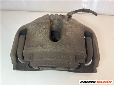 BMW F07 5GT 530xd N57 első féknyereg