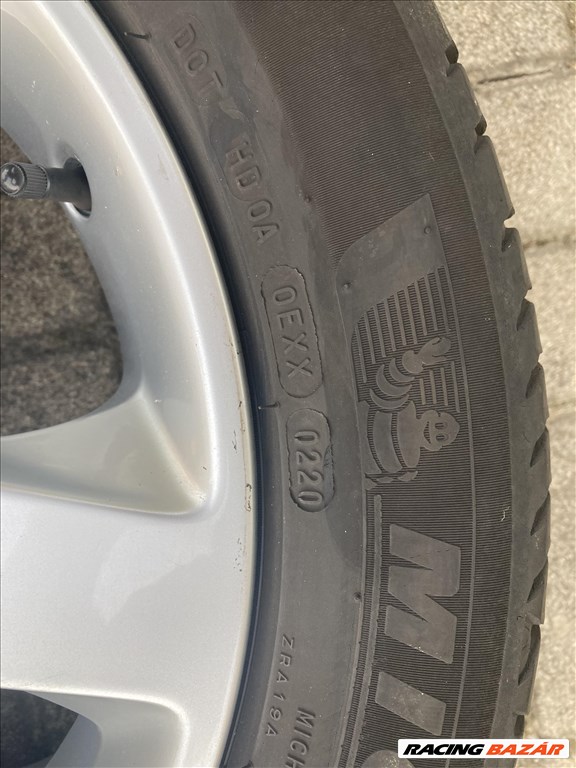 VOLVO KÖNNYŰFÉM FELNI NYÁRI GUMIVAL SZERELVE 9. kép