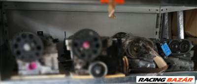 Passat B8, Golf VII, Octavia III, Superb III, stb. vezérműtengely ház  04l103044ae 04l103292f 