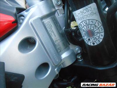 APRILIA RS 125 4T,2023-ASRÓL :3150KM-T HASZNÁLT OSZTRÁK PAPIROS CSUPASZ -ÜRES FŐVÁZ 