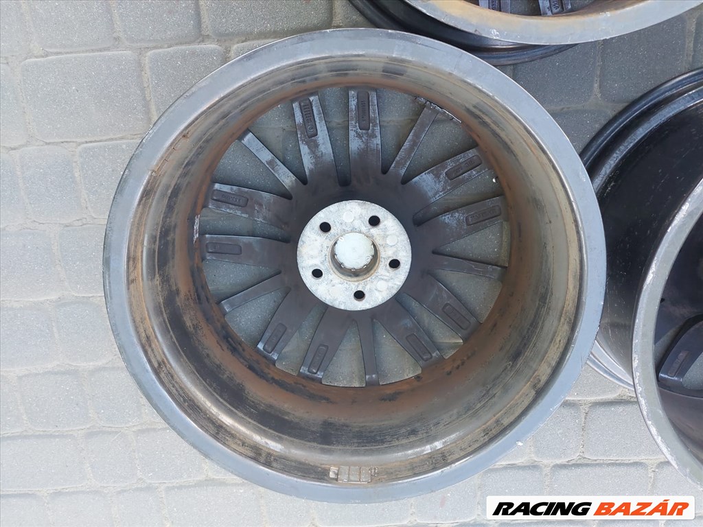  Maserati Ghibli 5x114.3 lyukosztású 19" használt alufelni 3. kép