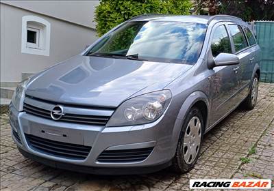 Opel Astra H Kombi 1.4 benzin Klíma, Tempómat, Vonóhorog