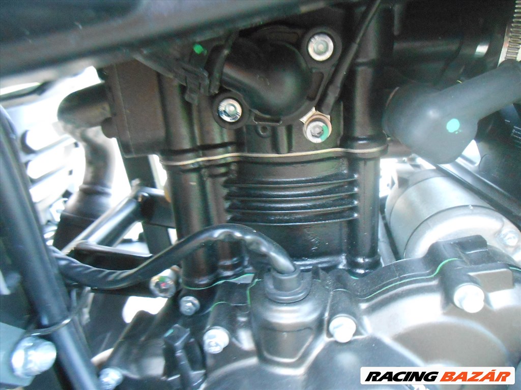 APRILIA RS 125 4T,ABS,2023-ASRÓL:3150 KM-T HASZNÁLT,MÉG BEINDÍTHATÓ MOTORBLOKK 2. kép