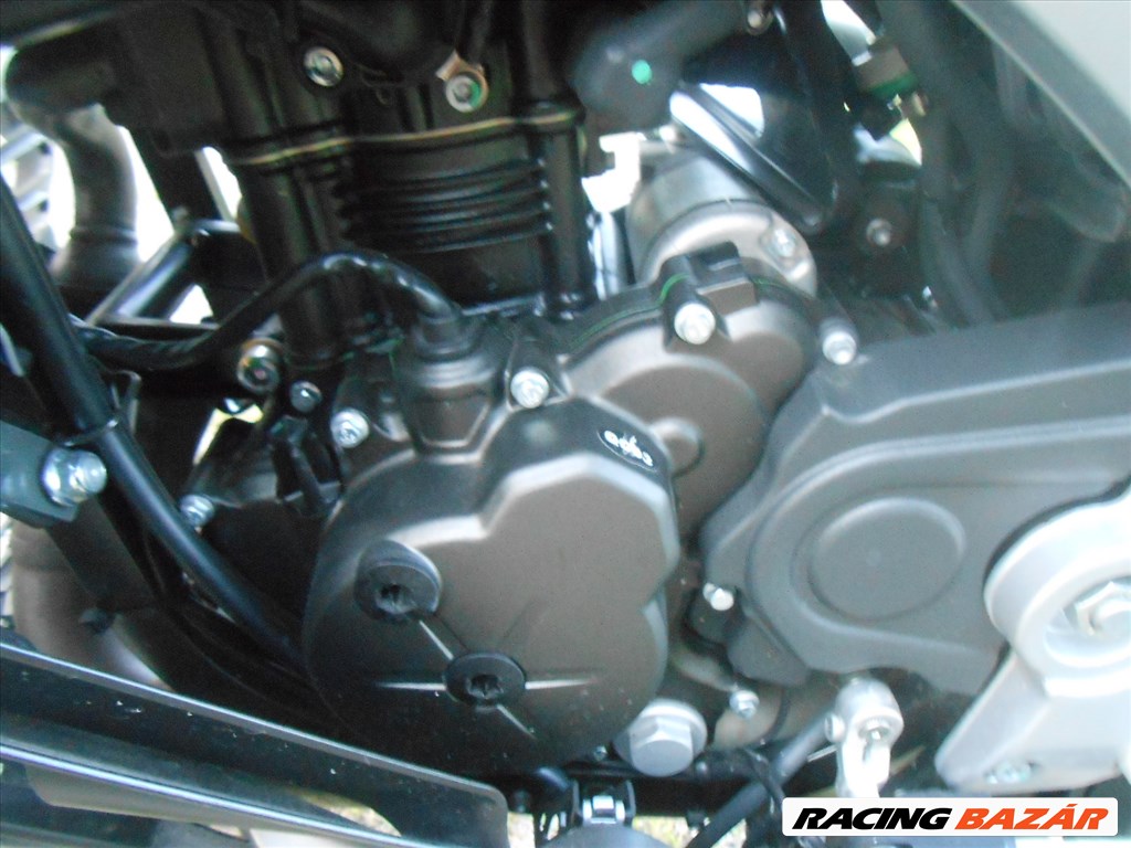 APRILIA RS 125 4T,ABS,2023-ASRÓL:3150 KM-T HASZNÁLT,MÉG BEINDÍTHATÓ MOTORBLOKK 7. kép
