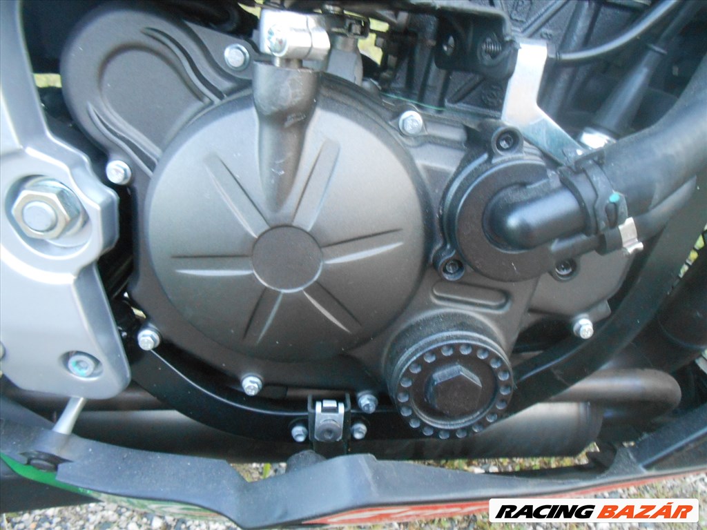 APRILIA RS 125 4T,ABS,2023-ASRÓL:3150 KM-T HASZNÁLT,MÉG BEINDÍTHATÓ MOTORBLOKK 10. kép