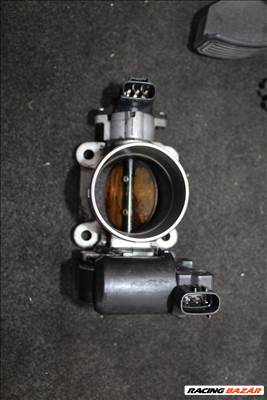 Toyota RAV4 III 2006-2013 fojtószelep 1923002010