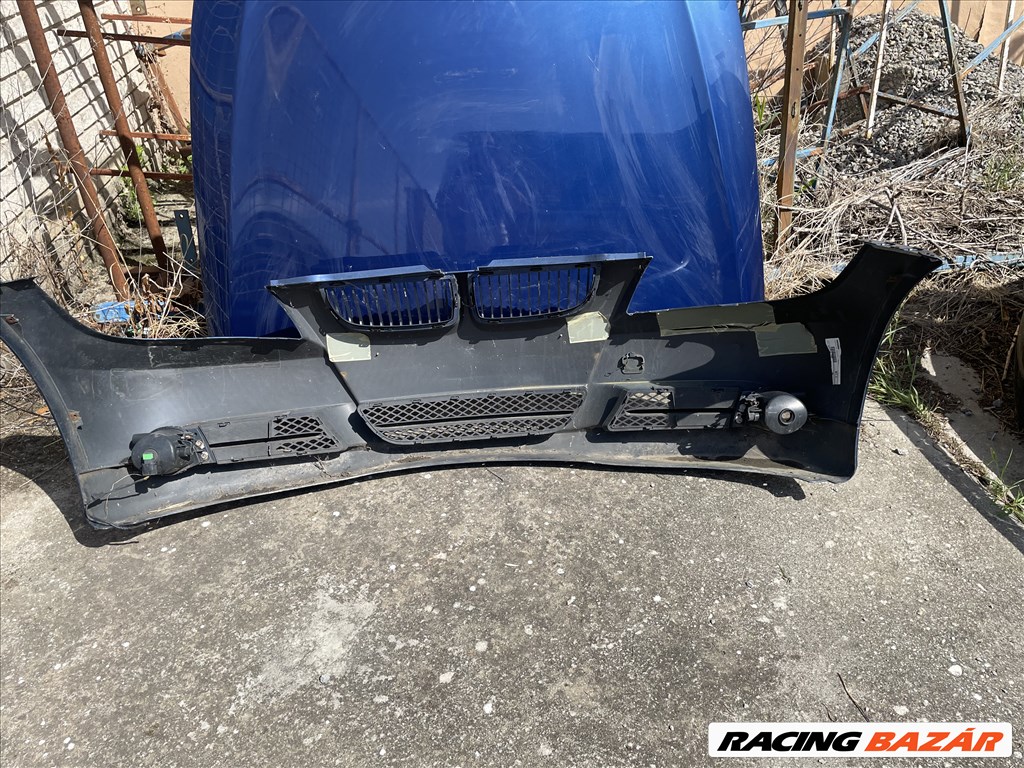 BMW E90 motorháztető  6. kép