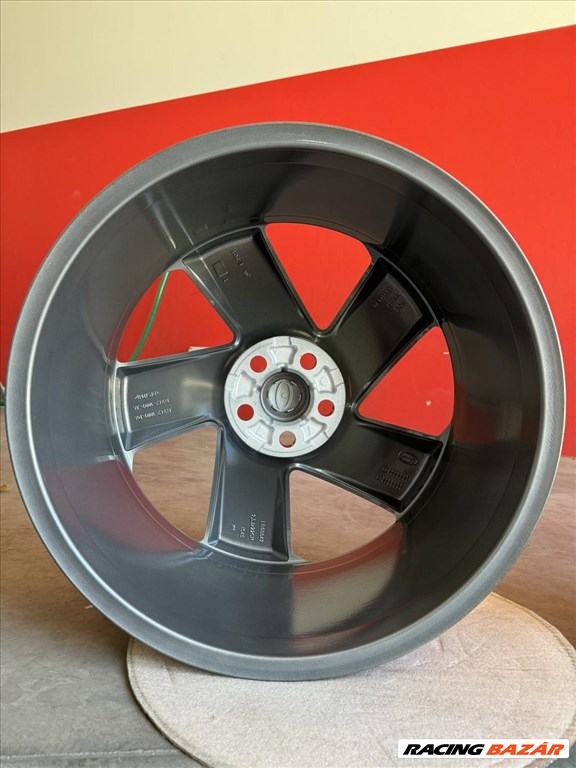 R22 5x120 Original Land Rover Discovery 5 - style 5124 - 9.5J ET45 gyári felnik alufelnik 22" 22col 3. kép