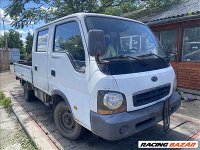 Kia K2500 bontott alkatrészei