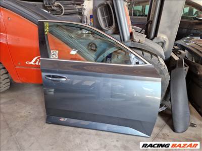Skoda Superb III jobb első ajtó 