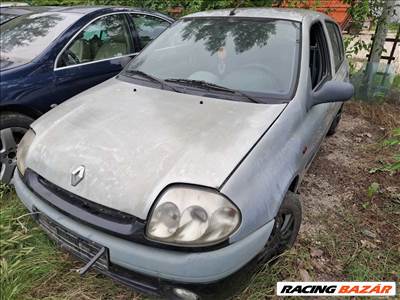 Renault Clio II bontott alkatrészei
