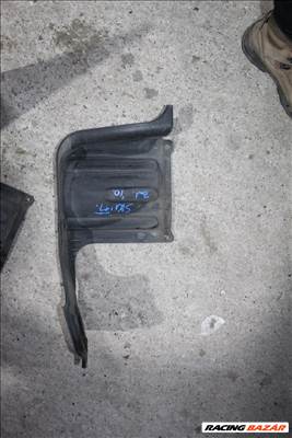Suzuki Swift 2006 oldalsó motorvédő bal  7239263j0