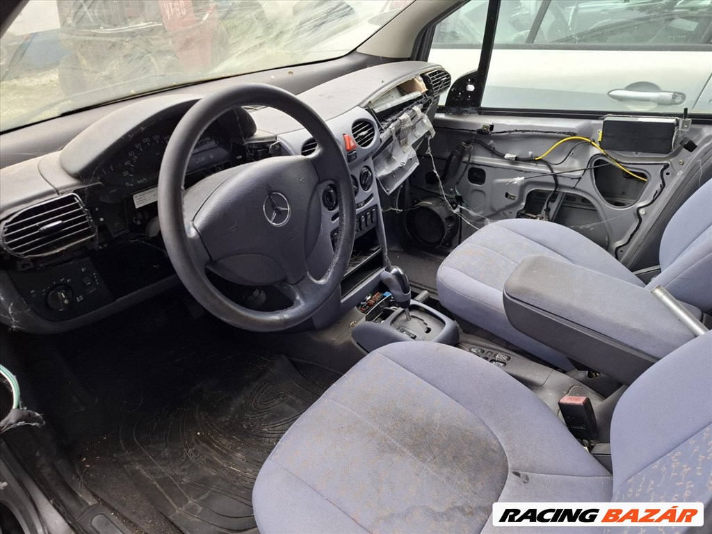 Mercedes A-osztály (W168) bontott alkatrészei 3. kép