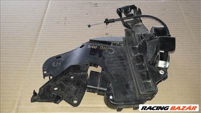 Volvo S40 04-12 Bal Hátsó Ajtó Zárszerkezet  Központizár Motor 30 699 111