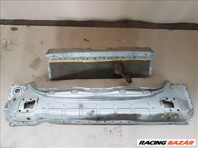 Opel Astra H Kombi Hátfal