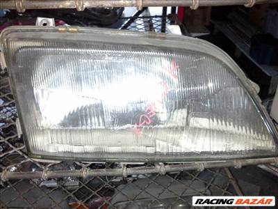 Opel Omega A Fényszóró Jobb "000584"