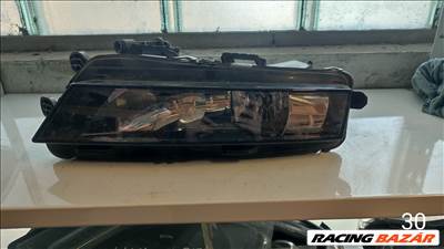 Skoda Octavia III ködlámpa  5eo941700f