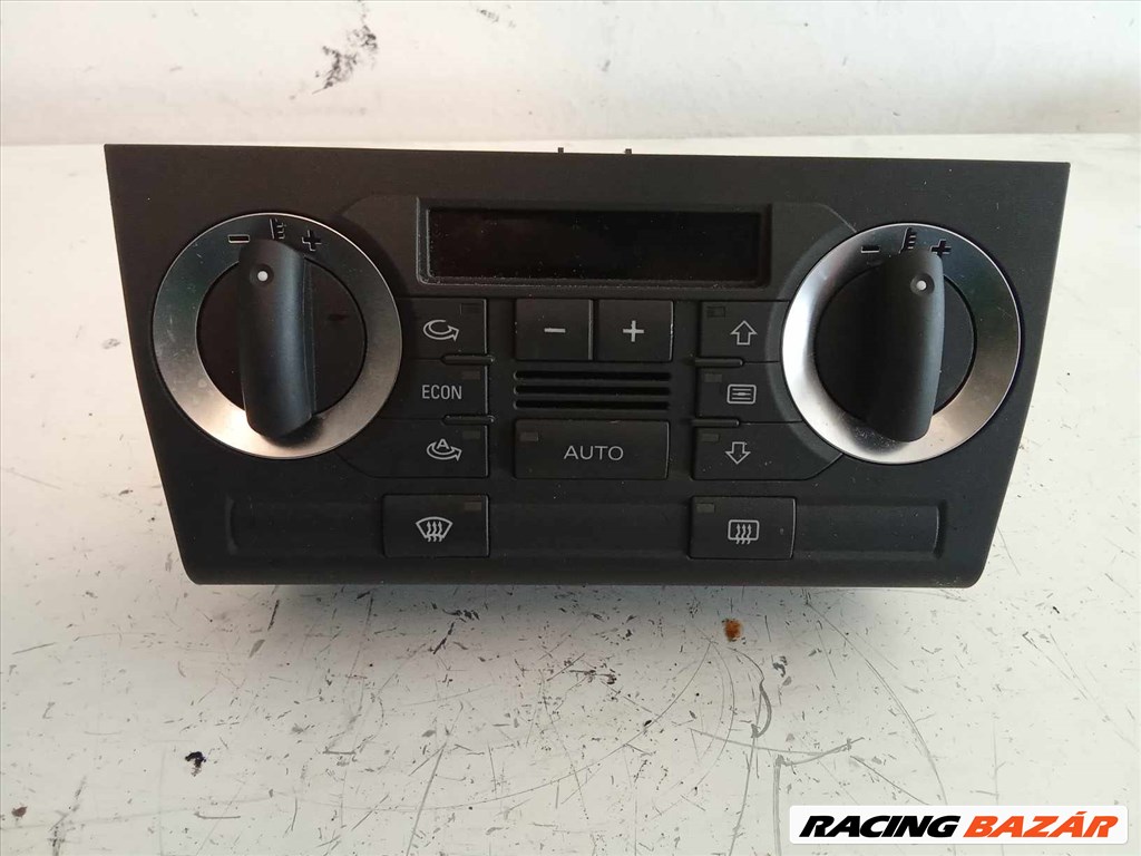Audi A3 8P digitális klímavezérlő panel 8P0820043AC 1. kép
