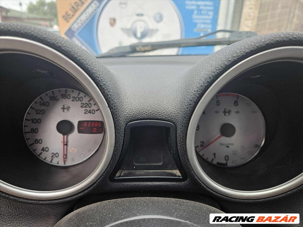 Alfa Romeo 156 bontott alkatrészei 6. kép