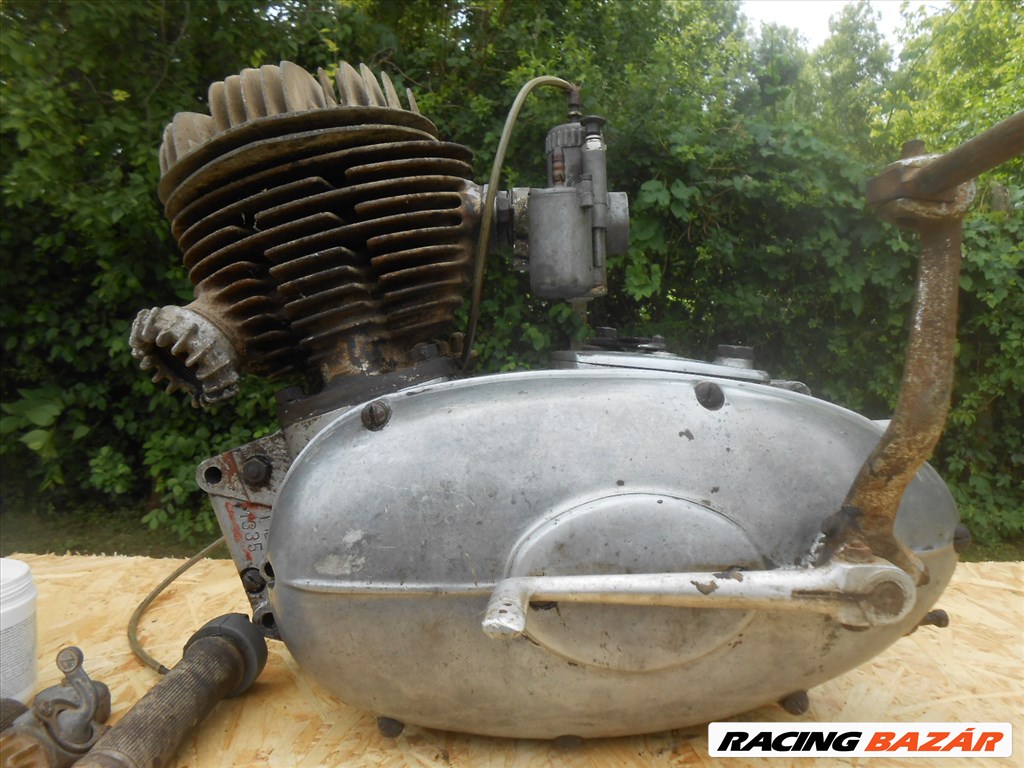 PANNONIA TLF 1958-AS KORAI MODELLÉHEZ:JÓ KOMPRESSZIÓJÚ MOTORBLOKK 1. kép