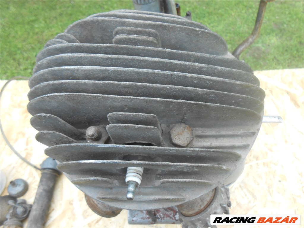 PANNONIA TLF 1958-AS KORAI MODELLÉHEZ:JÓ KOMPRESSZIÓJÚ MOTORBLOKK 14. kép