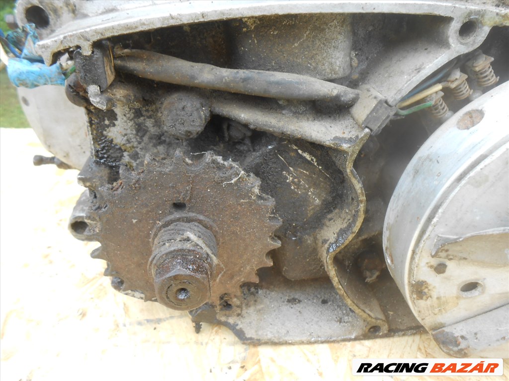PANNONIA TLF 1958-AS KORAI MODELLÉHEZ:JÓ KOMPRESSZIÓJÚ MOTORBLOKK 19. kép