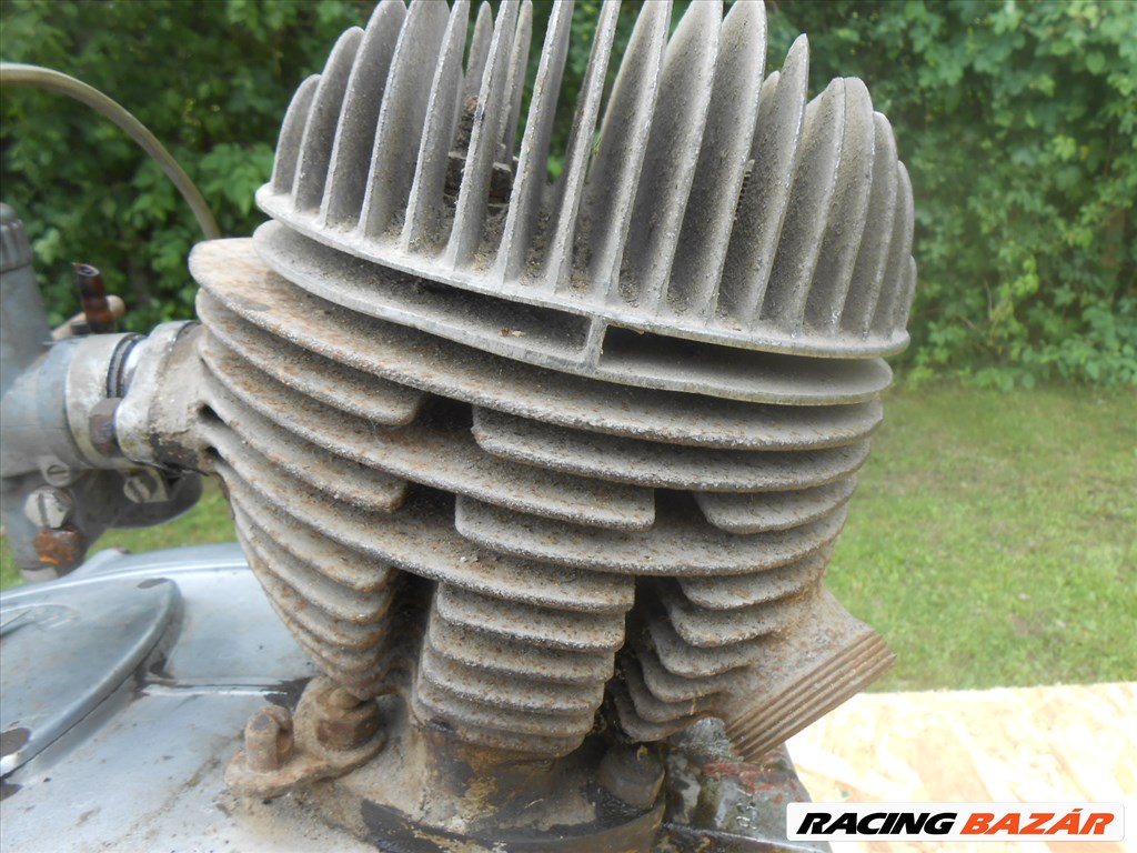 PANNONIA TLF 1958-AS KORAI MODELLÉHEZ:JÓ KOMPRESSZIÓJÚ MOTORBLOKK 21. kép