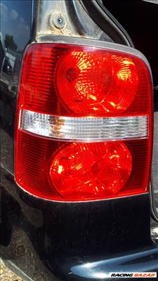 Volkswagen Touran 2003 ---> hátsó lámpa
